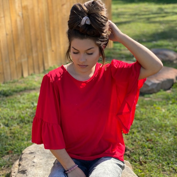 Stacie Ruffle Blouse - Picture 2 of 3